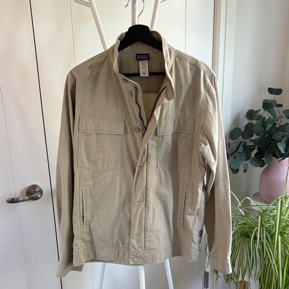 Patagonia Men's Khaki Field Jacket